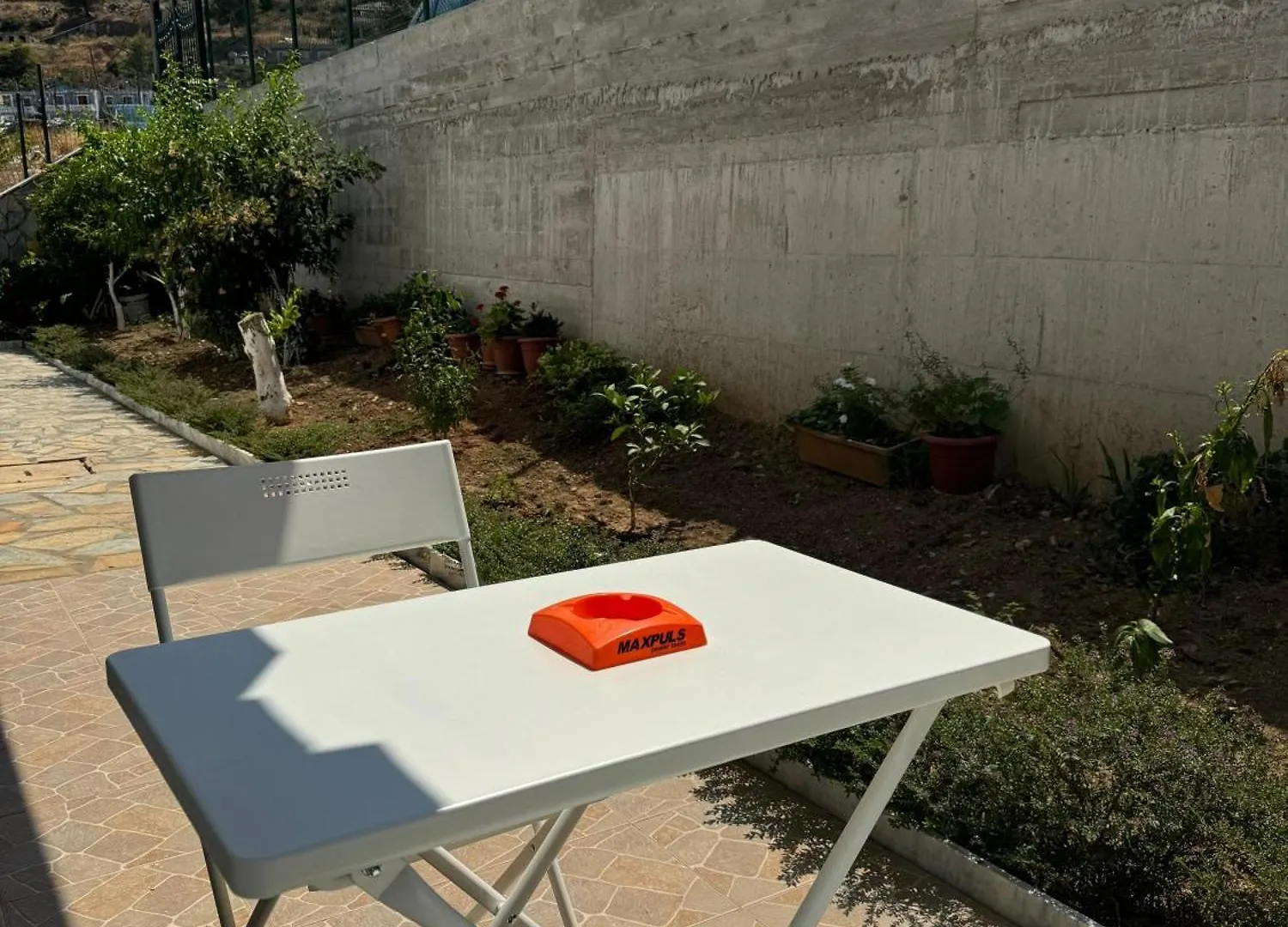 Anila'S Roooms Garden View Apartment Sarande Albania