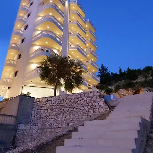 Sky Way Skk Luxury Hotel apartamentowy