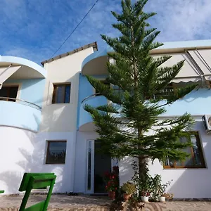  Apartment Kiri S.apartaments