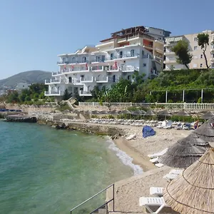 Maestral Hotel