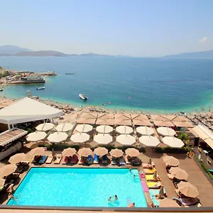 Andon Lapa & Hotel